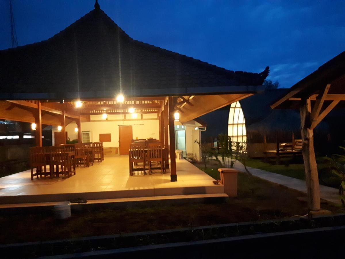 Hotel Coco Bale Gili Meno Esterno foto