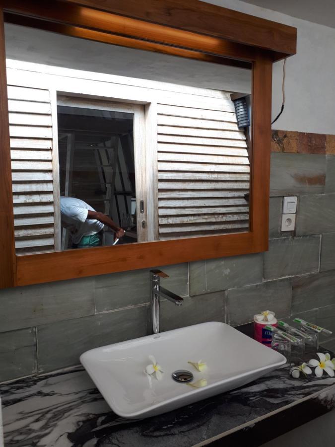Hotel Coco Bale Gili Meno Esterno foto