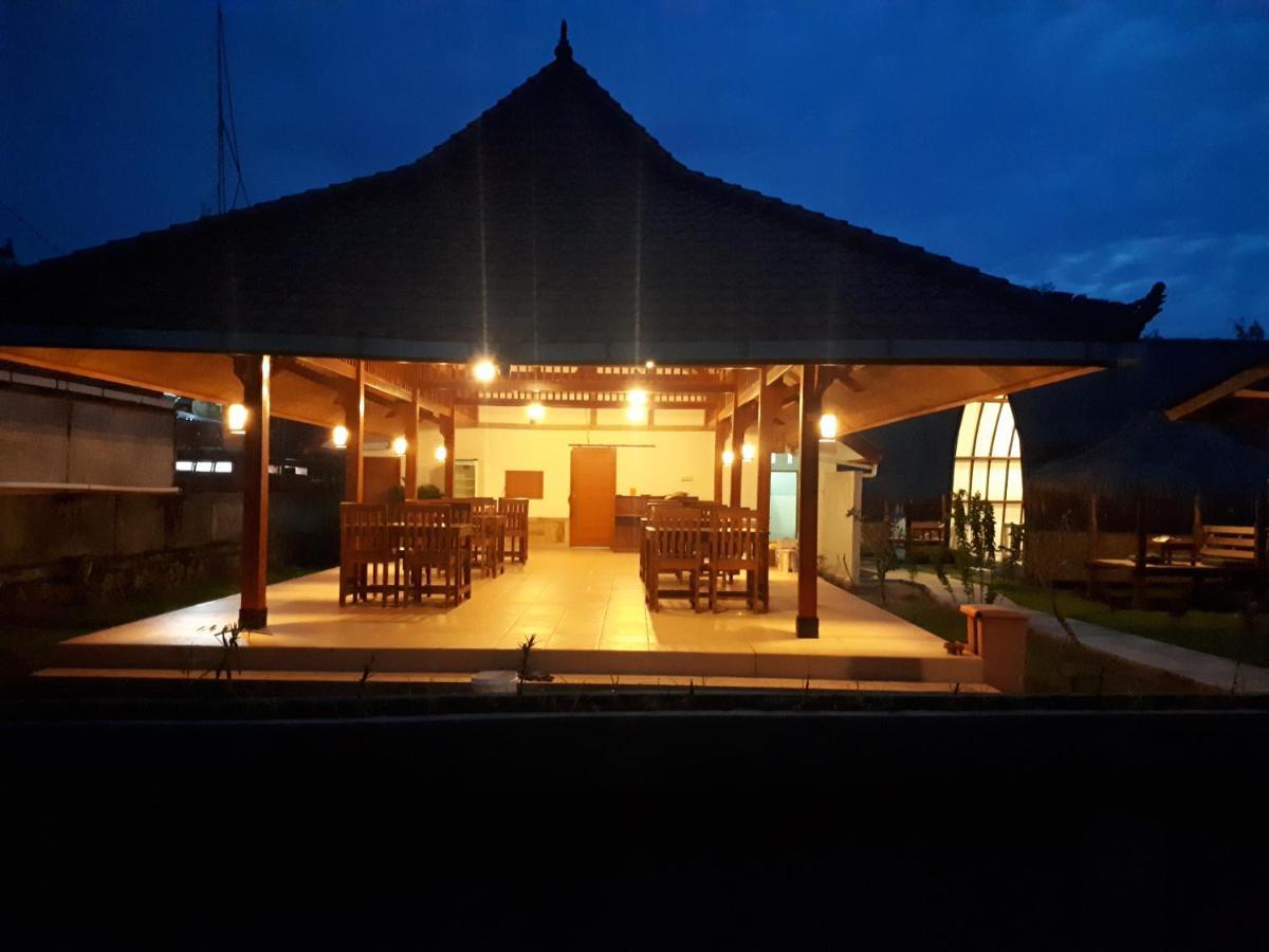 Hotel Coco Bale Gili Meno Esterno foto