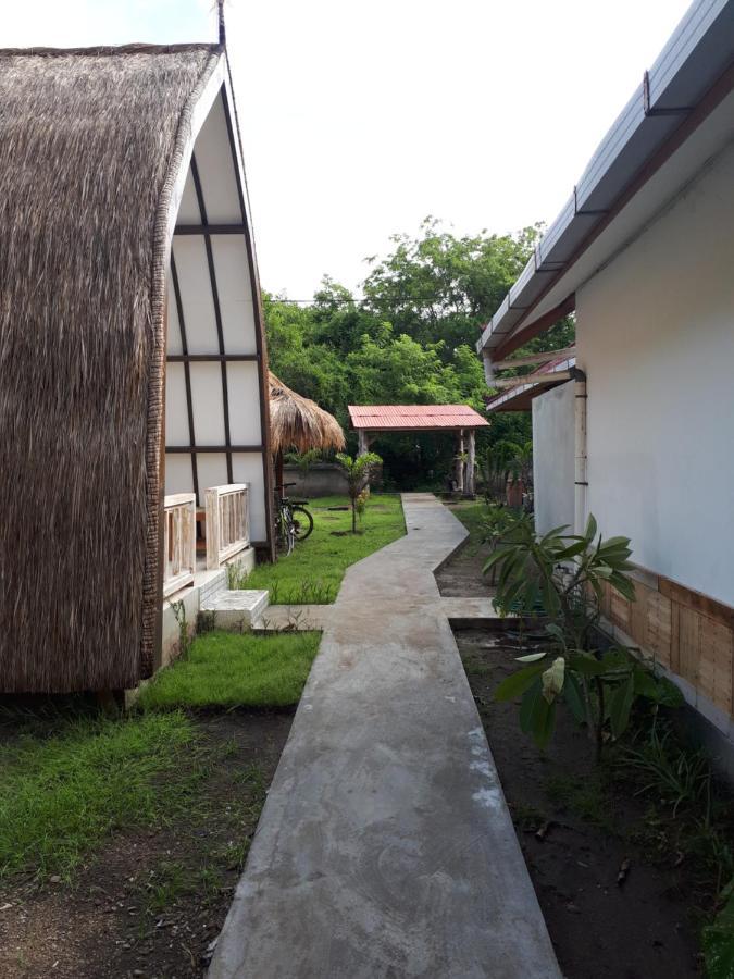 Hotel Coco Bale Gili Meno Esterno foto